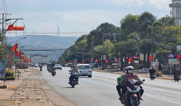 Y nghia treo co to quoc trong dip le tet 2